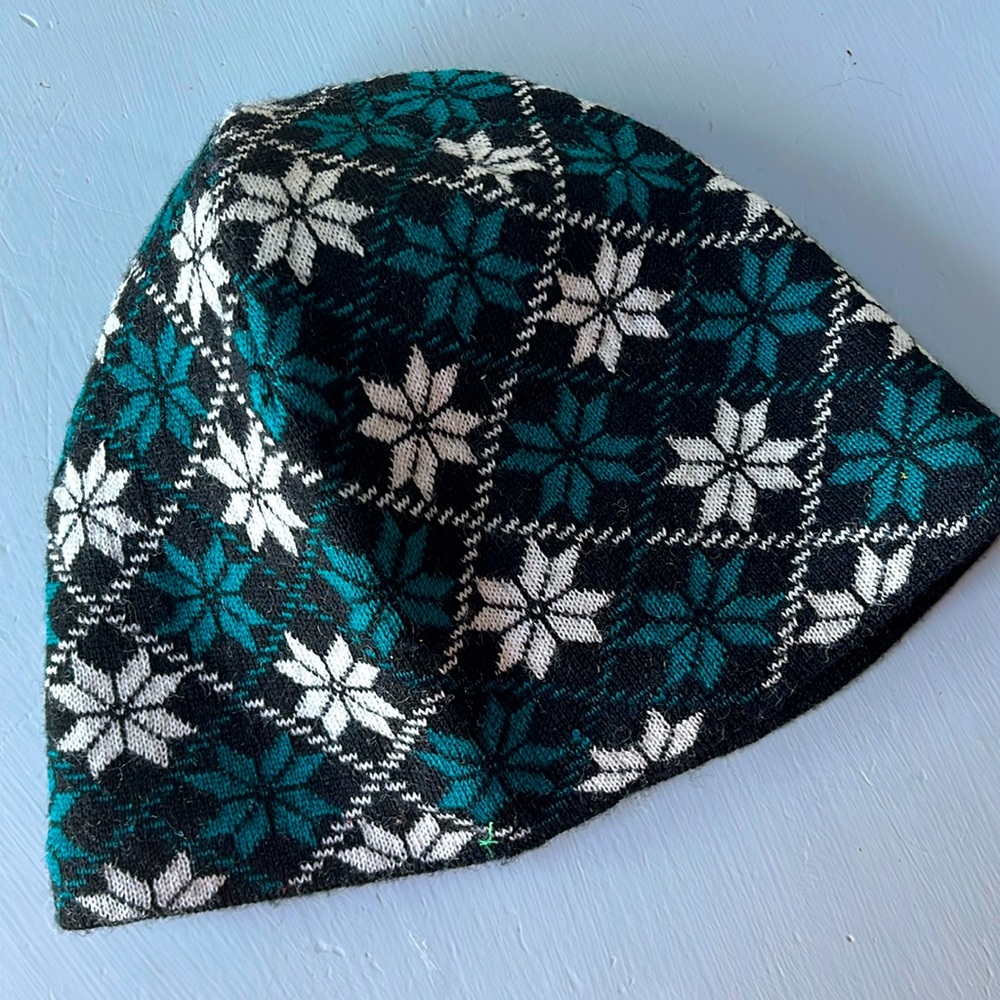 LL Bean wool hat
